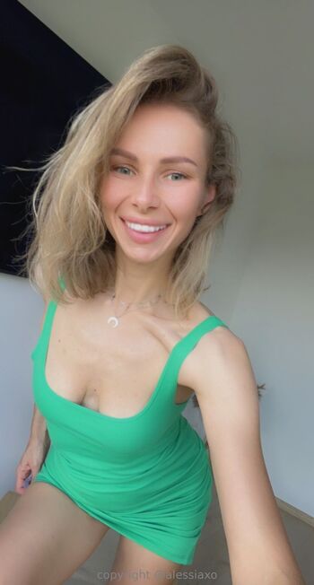 Alessia / alessiaxo nude photo #55