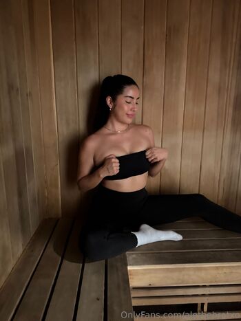 Ale 1 RATED LATINA / alethebratxo / therealalejandra / alethebrat nude photo #15