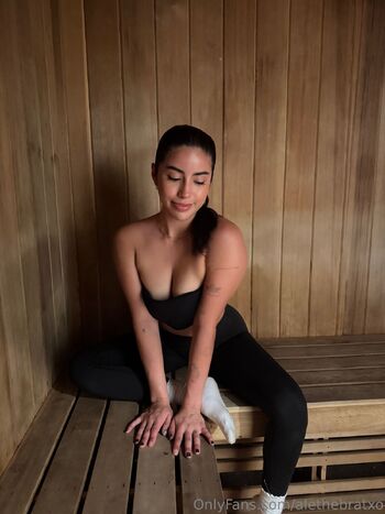 Ale 1 RATED LATINA / alethebratxo / therealalejandra / alethebrat nude photo #16