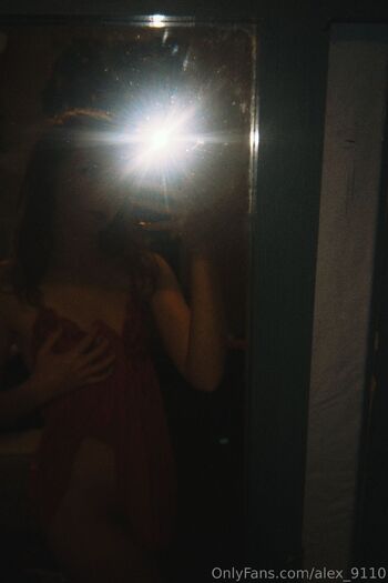 Ale / alex_9110 nude photo #1