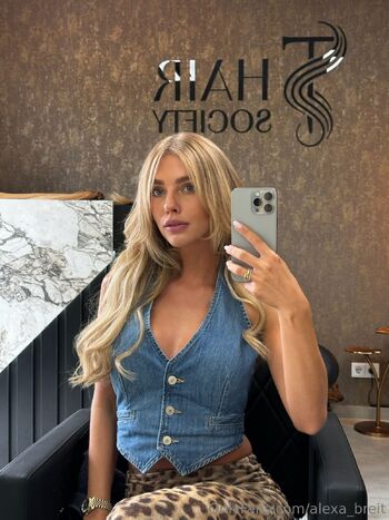 Alex / alexa_breit nude photo #34