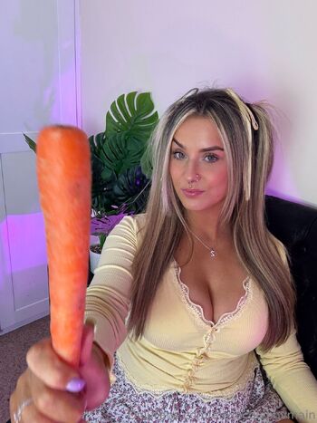 Alexa Cole No Paywall / alexacolepovmain / itsalexacolepov / alexacolepov nude photo #30