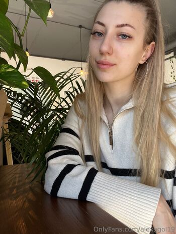 Alex / alexagol19 nude photo #1