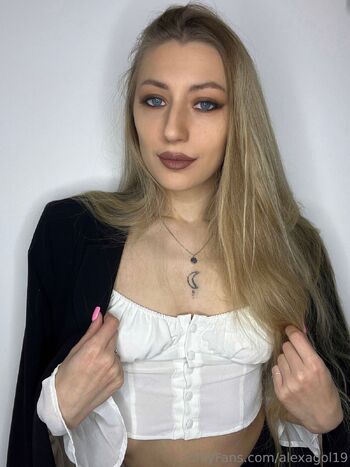 Alex / alexagol19 nude photo #8