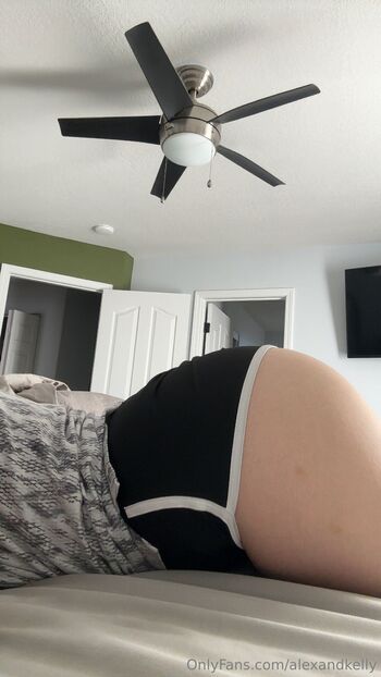 AlexandKell / alexandkelly nude photo #3
