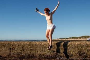 Alex Sa / alexandrathorn / missalexthorn / dildodorothy nude photo #17