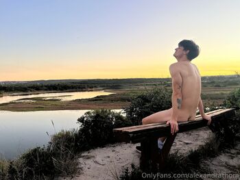 Alex Sa / alexandrathorn / missalexthorn / dildodorothy nude photo #19