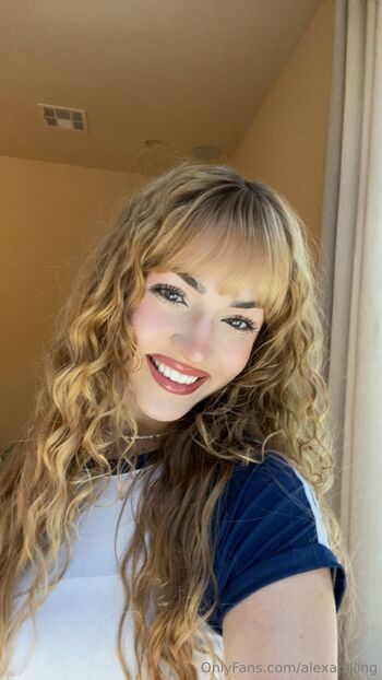 Alexa Pillin / alexapilling nude photo #5