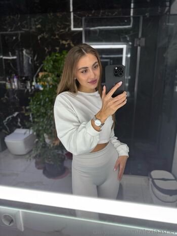 Alexia Ashe / alexiaasher nude photo #12