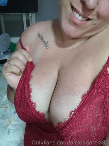 Alexiaxia8 / alexiaxia87 nude photo #4