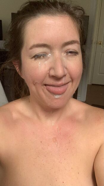 AlexisBangs umlut / alexisbangsforfree nude photo #16