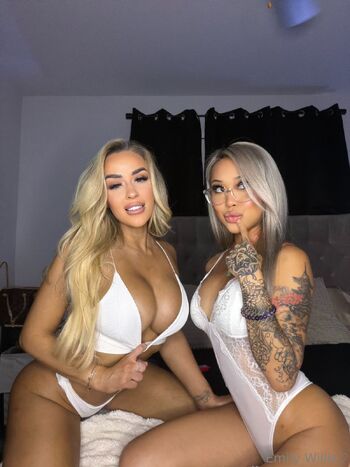 Alpha phi sorority / alexisbenoit18 nude photo #11