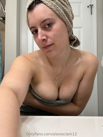 Luke Alexis / alexisclark12 nude photo #38