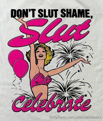 Alexi Wilde / alexiwildexxx nude photo #15