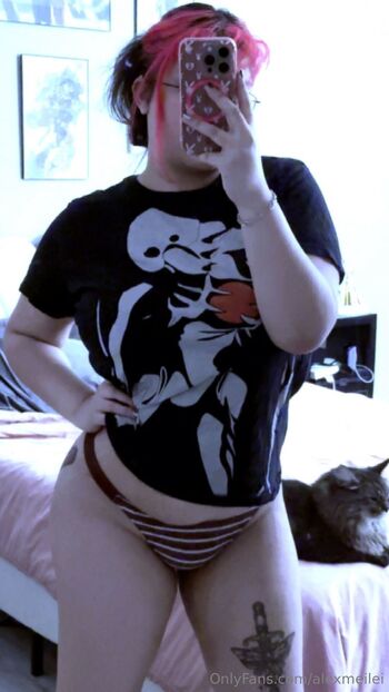 Alex MeiLe / alexmeilei nude photo #12