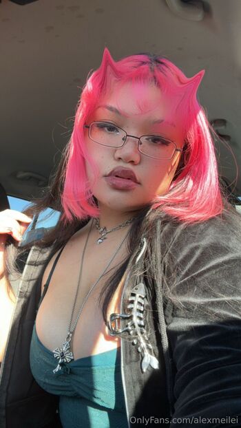 Alex MeiLe / alexmeilei nude photo #18