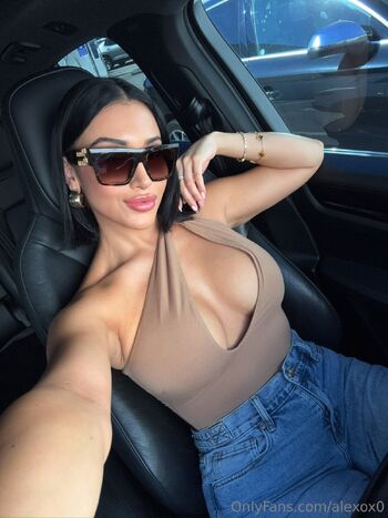 Ale / alexox0 nude photo #8