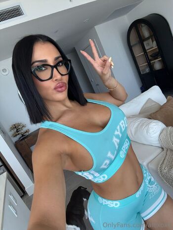 Ale / alexox0 nude photo #14