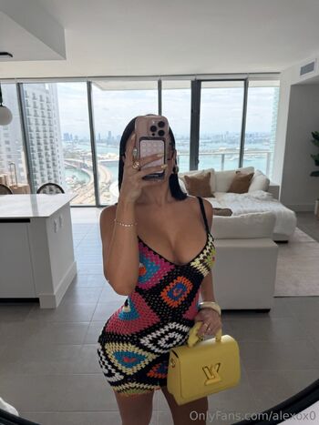 Ale / alexox0 nude photo #16