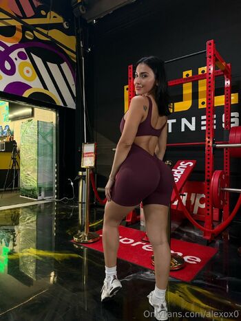 Ale / alexox0 nude photo #36