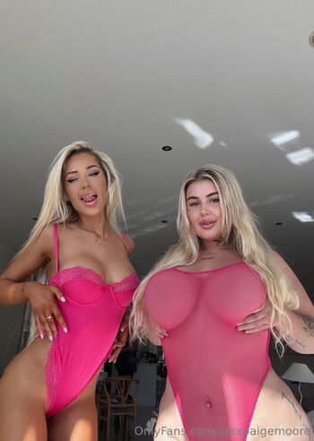 Alex Moor / alexpaigemoore nude photo #17