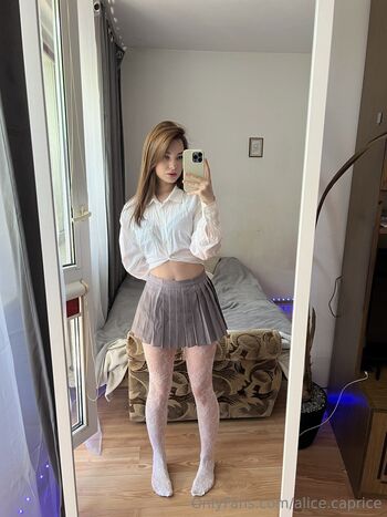 Alic / alice.caprice nude photo #35