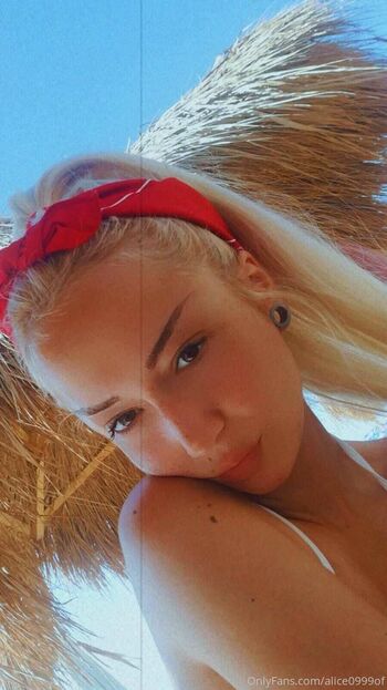 Alic / alice0999of nude photo #24