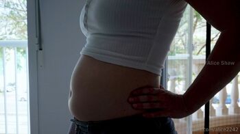 Alice belly fetis / alice2242 nude photo #5