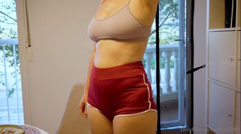 Alice belly fetis / alice2242 nude photo #9