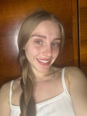 Alice Macdez / alice_19f nude photo #23