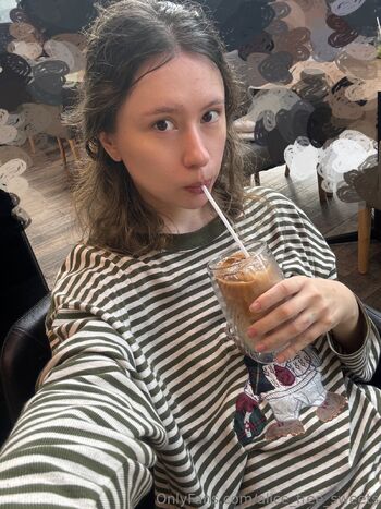 Alice Sweets / alice_free_sweets nude photo #26