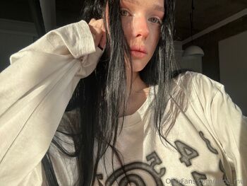 𝓐𝓵𝓲𝓬𝓮 / alice_mul nude photo #12