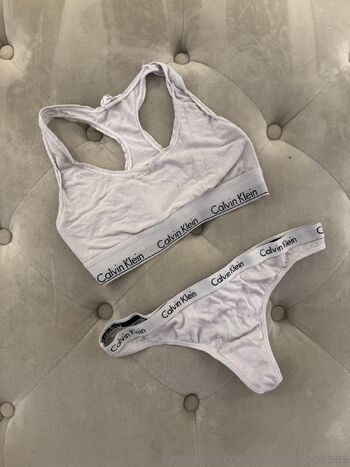 Alice Brooke / aliceebrookees nude photo #19