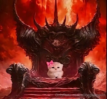 Alice / alicegonewild nude photo #2