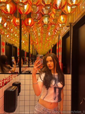 Alice / alicegonewild nude photo #5