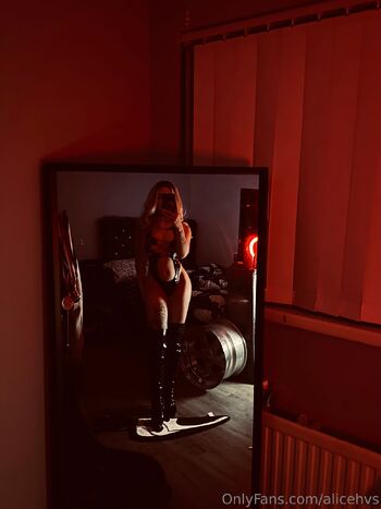 Alice Harv / alicehvs / alicehvs_ nude photo #21