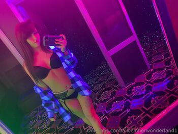Aliceinherwonderlan / aliceinherwonderland1 nude photo #20