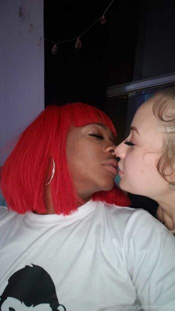 Alice in Kinkland / aliceinkinkland nude photo #5