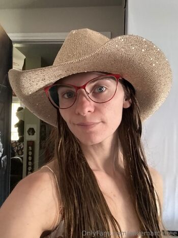 Alicemarchfre / alicemarchfree nude photo #5