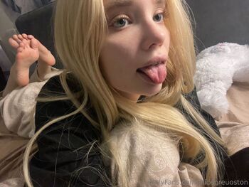 Stasy / alicepreuoston nude photo #14