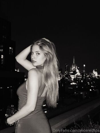 Alice / aliceredlips nude photo #76