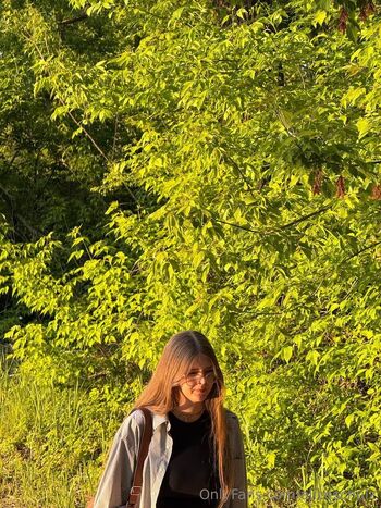 Alice Schulz / aliceschulz / kleinealicee / kleinealiceee nude photo #21