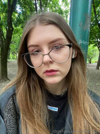 Alice Schulz / aliceschulz / kleinealicee / kleinealiceee nude photo #38