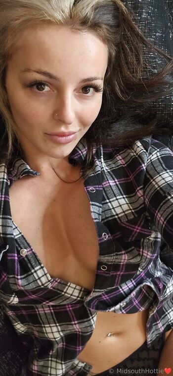 Alice / alicesoaker nude photo #19