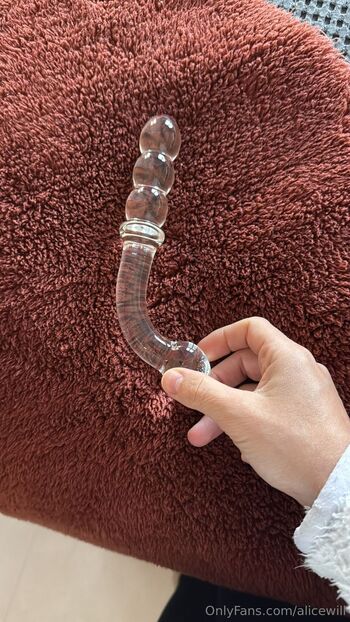 Alice Will / alicewill / alicewltv nude photo #11