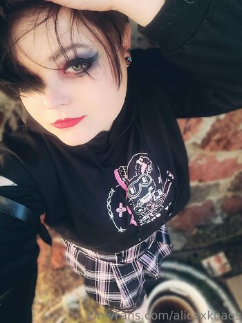 alicexkhaos