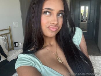 Alice Ma / alicexmae nude photo #1