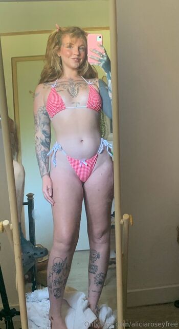 Alicia Rosey FRE / aliciaroseyfree nude photo #35