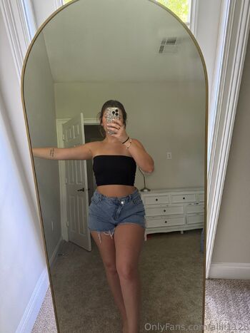 Al / aliii1123 / aliii1123_ / its.anna1122 / aliiiplayss nude photo #59