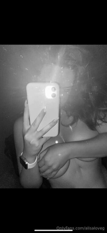 Alisa Lov / alisakiskis nude photo #6